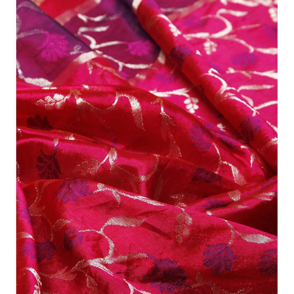 Magenta Seide Phool Meena Jaal Chanderi Saree