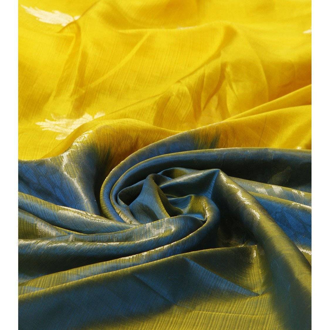 Sari en soie jaune et bleu tissé à la main