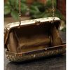 Goldene und silberne Zari Clutch