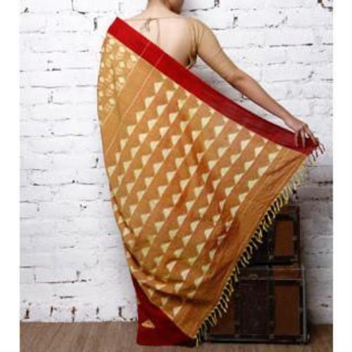 Sari en coton ikat tissé à la main jaune et rouge